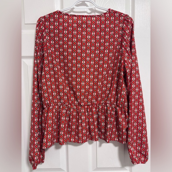 Molly Bracken Blouse - Picture 4 of 10